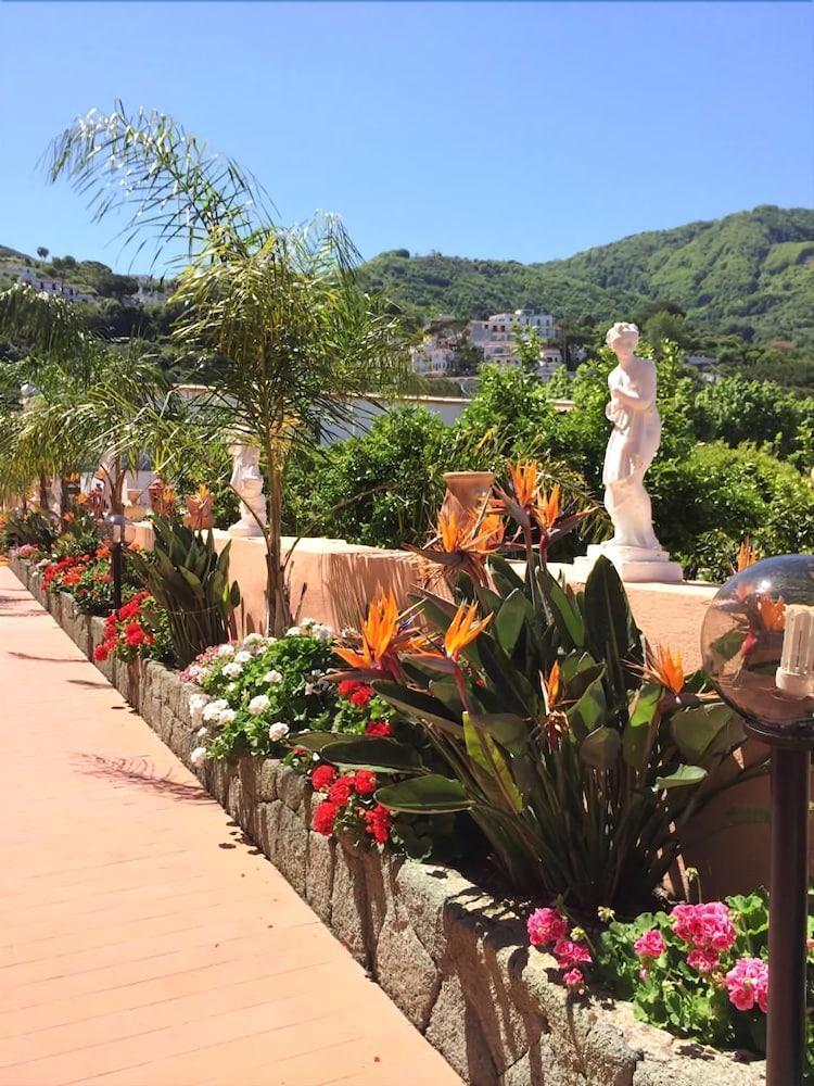 Hotel Terme Rosaleo Casamicciola Terme ภายนอก รูปภาพ