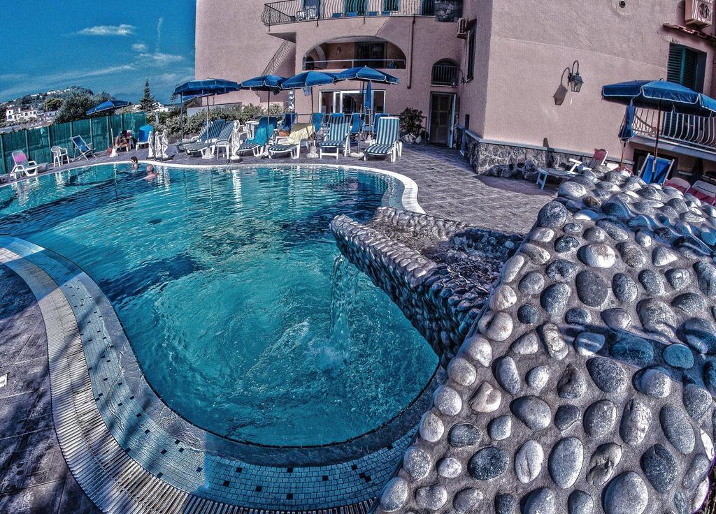 Hotel Terme Rosaleo Casamicciola Terme ภายนอก รูปภาพ