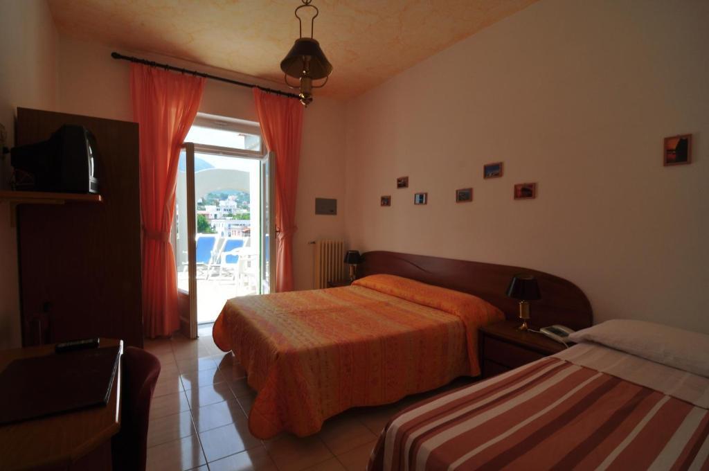 Hotel Terme Rosaleo Casamicciola Terme ห้อง รูปภาพ