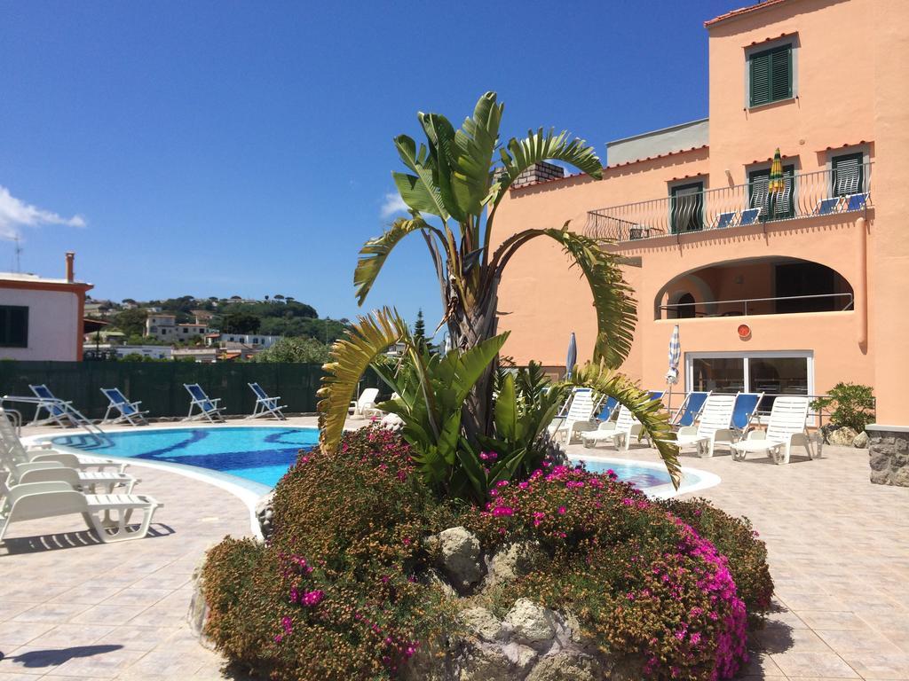 Hotel Terme Rosaleo Casamicciola Terme ภายนอก รูปภาพ